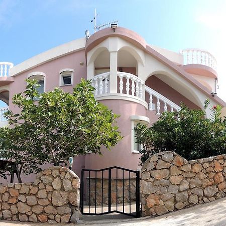 Tea-Dream House Apartment Cesarica Exterior photo