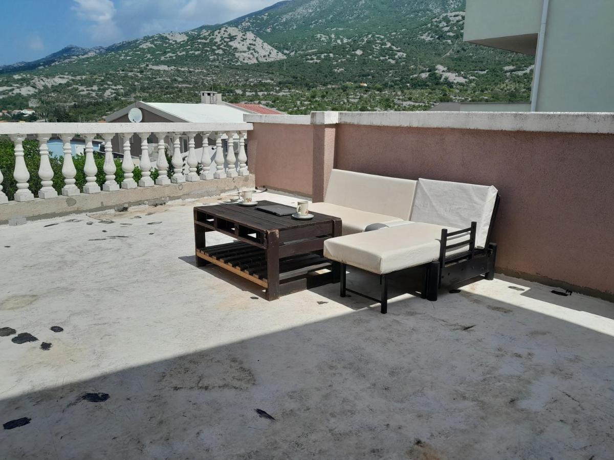 Tea-Dream House Apartment Cesarica Exterior photo
